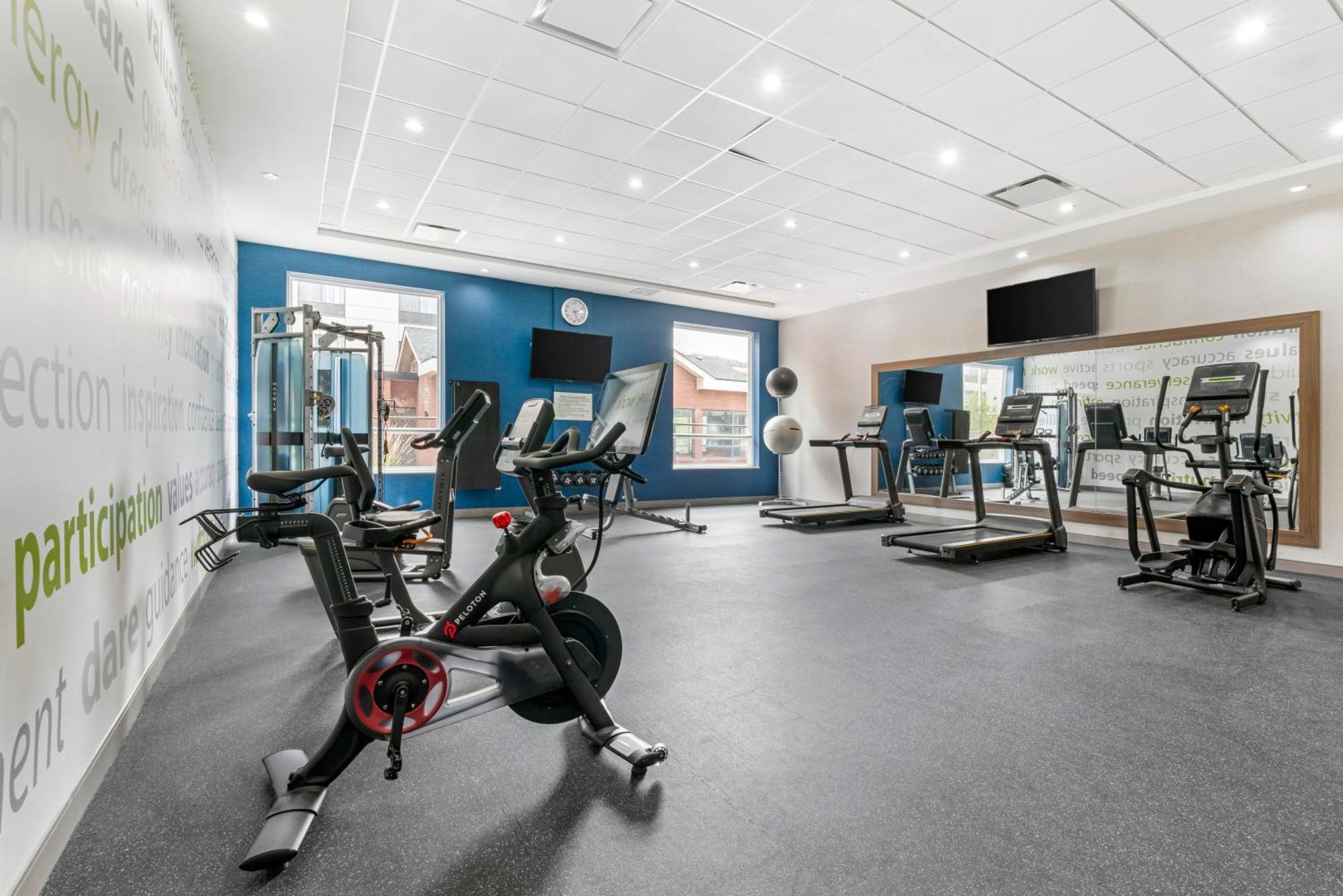 Best Western Premier Route 97 Vernon Exterior photo